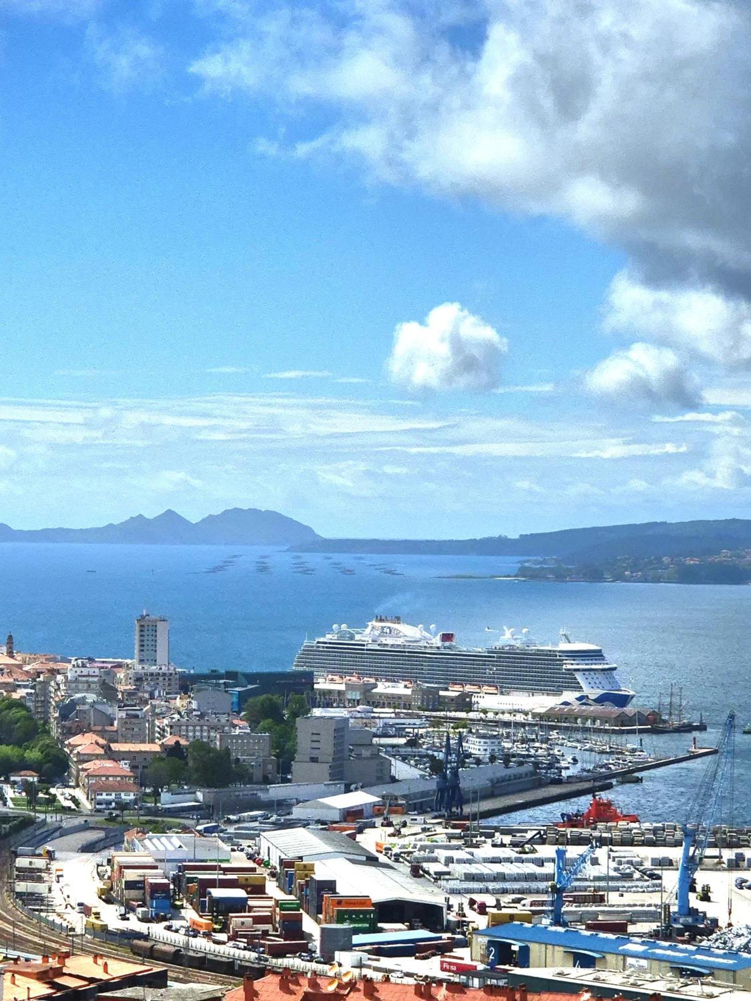 Apartamento Vistasaragon Vigo Exterior foto